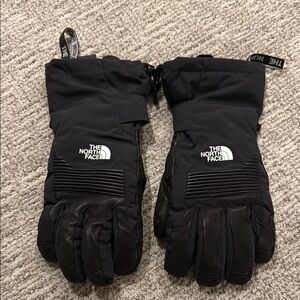 The North Face Black Insulated Gloves - Future Light